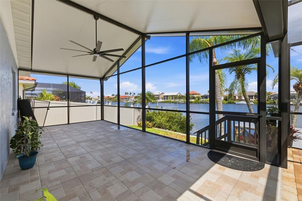 For Sale: $959,000 (4 beds, 2 baths, 1930 Square Feet)