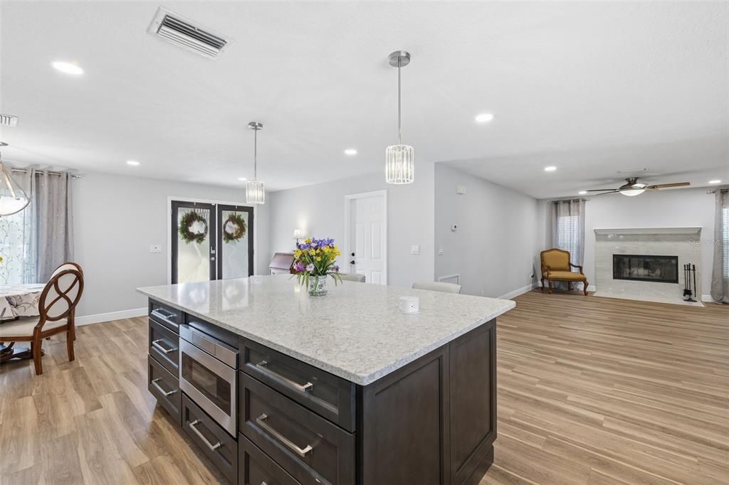 For Sale: $959,000 (4 beds, 2 baths, 1930 Square Feet)