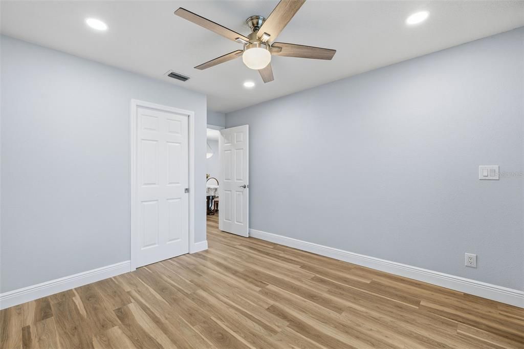 For Sale: $959,000 (4 beds, 2 baths, 1930 Square Feet)