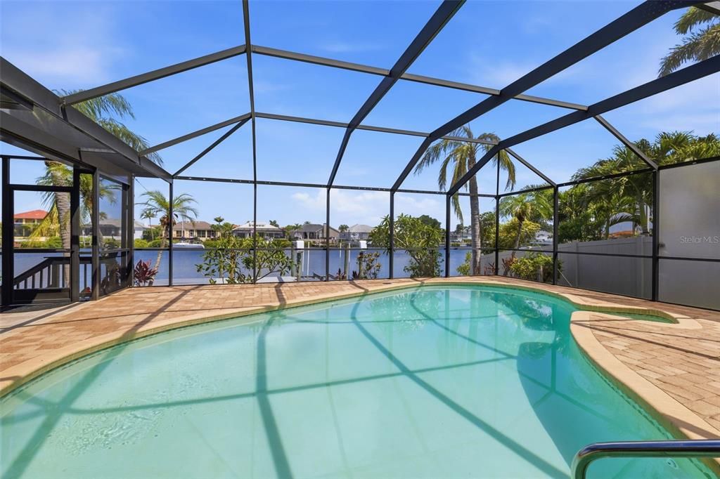 For Sale: $959,000 (4 beds, 2 baths, 1930 Square Feet)