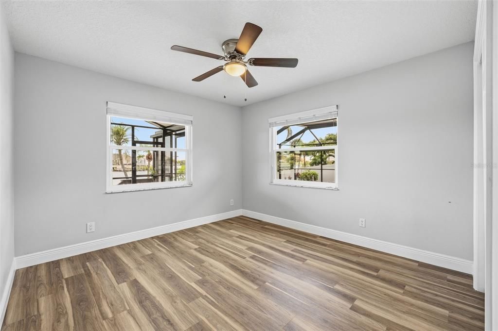 For Sale: $959,000 (4 beds, 2 baths, 1930 Square Feet)