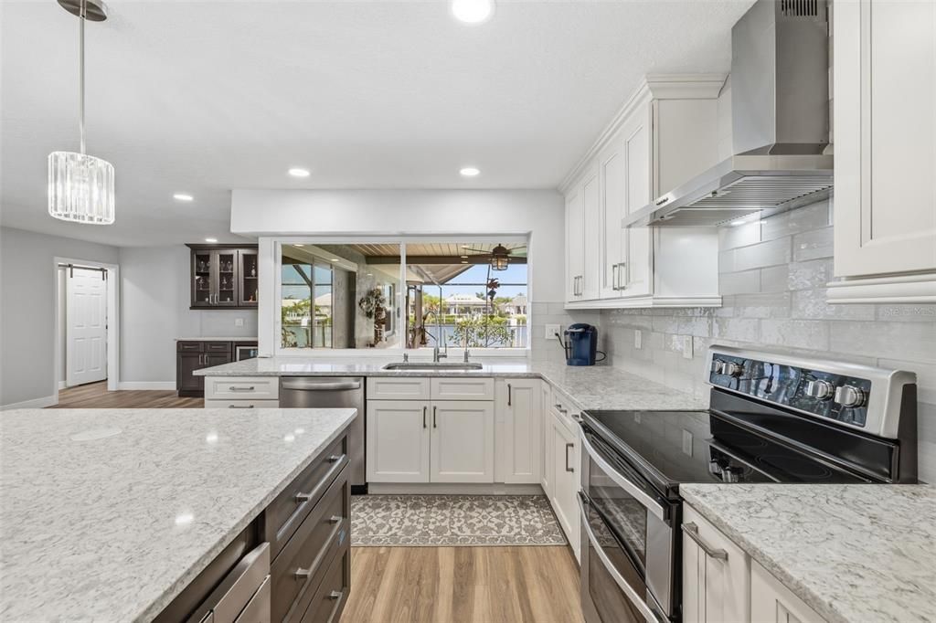For Sale: $959,000 (4 beds, 2 baths, 1930 Square Feet)