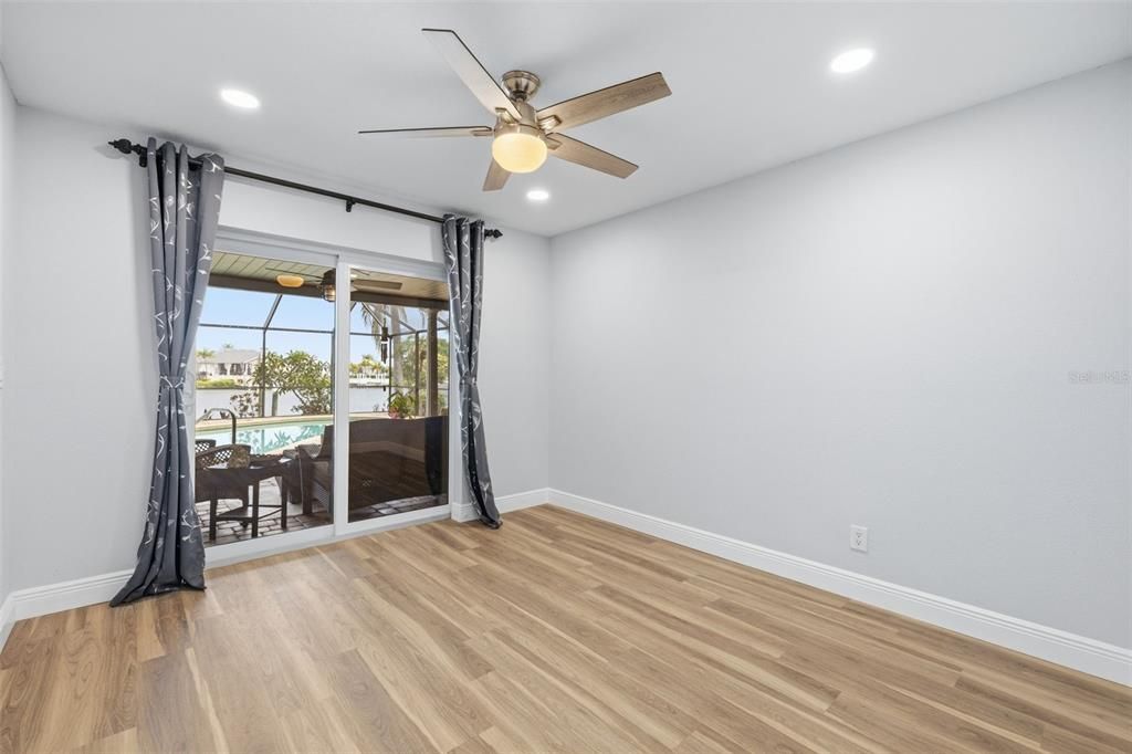 For Sale: $959,000 (4 beds, 2 baths, 1930 Square Feet)