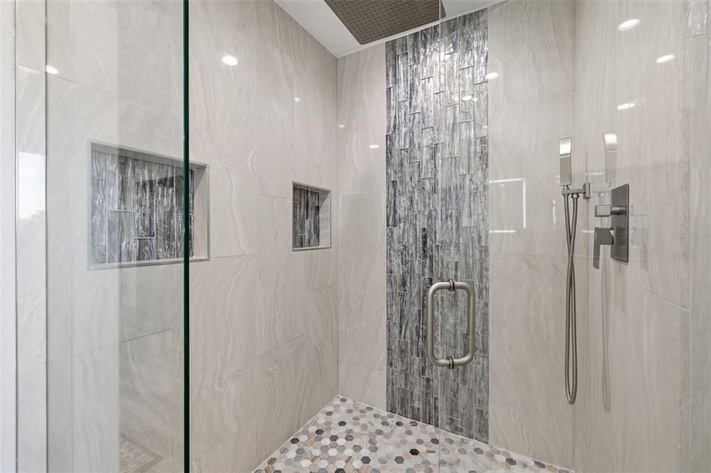 For Sale: $959,000 (4 beds, 2 baths, 1930 Square Feet)