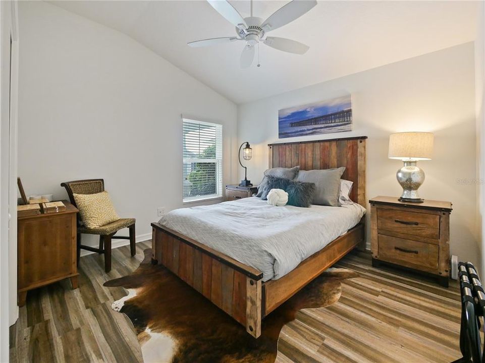 For Rent: $2,650 (3 beds, 2 baths, 1424 Square Feet)