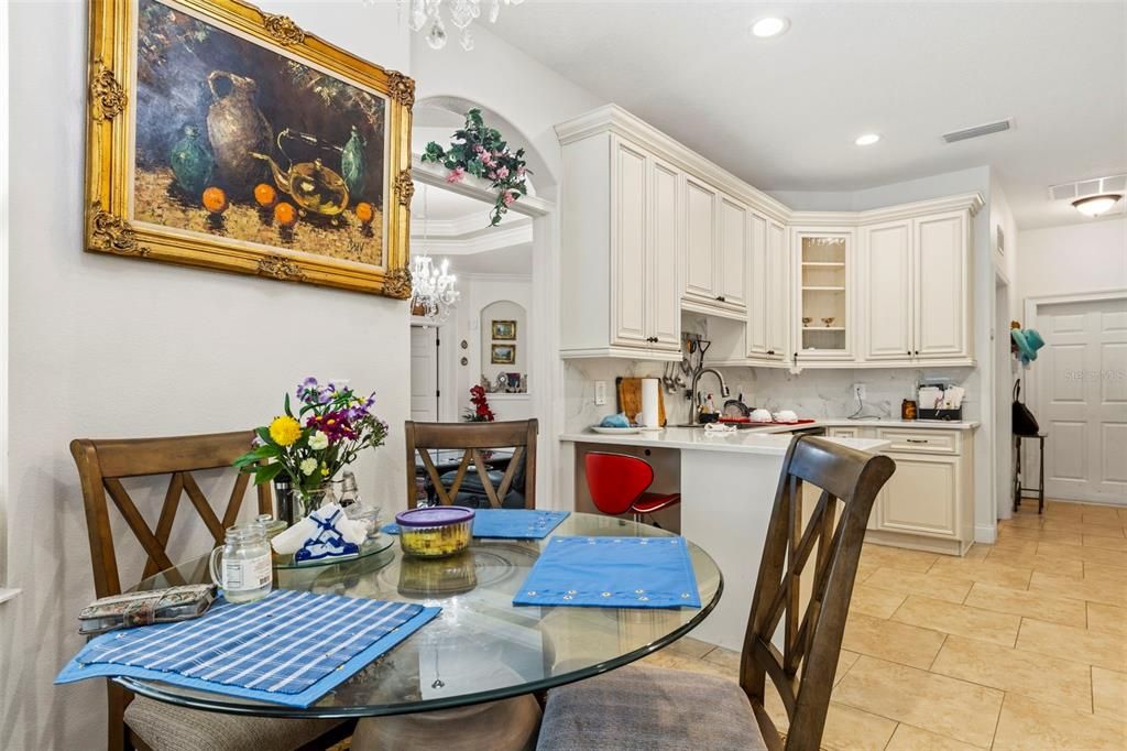 For Sale: $499,900 (3 beds, 2 baths, 1726 Square Feet)
