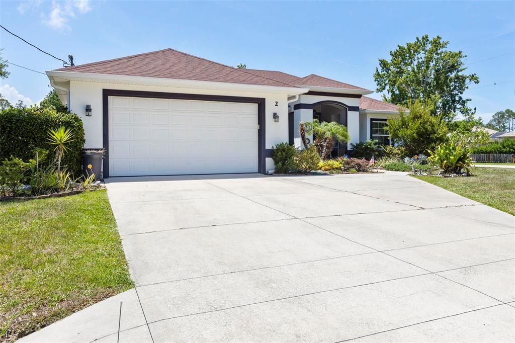 For Sale: $499,900 (3 beds, 2 baths, 1726 Square Feet)