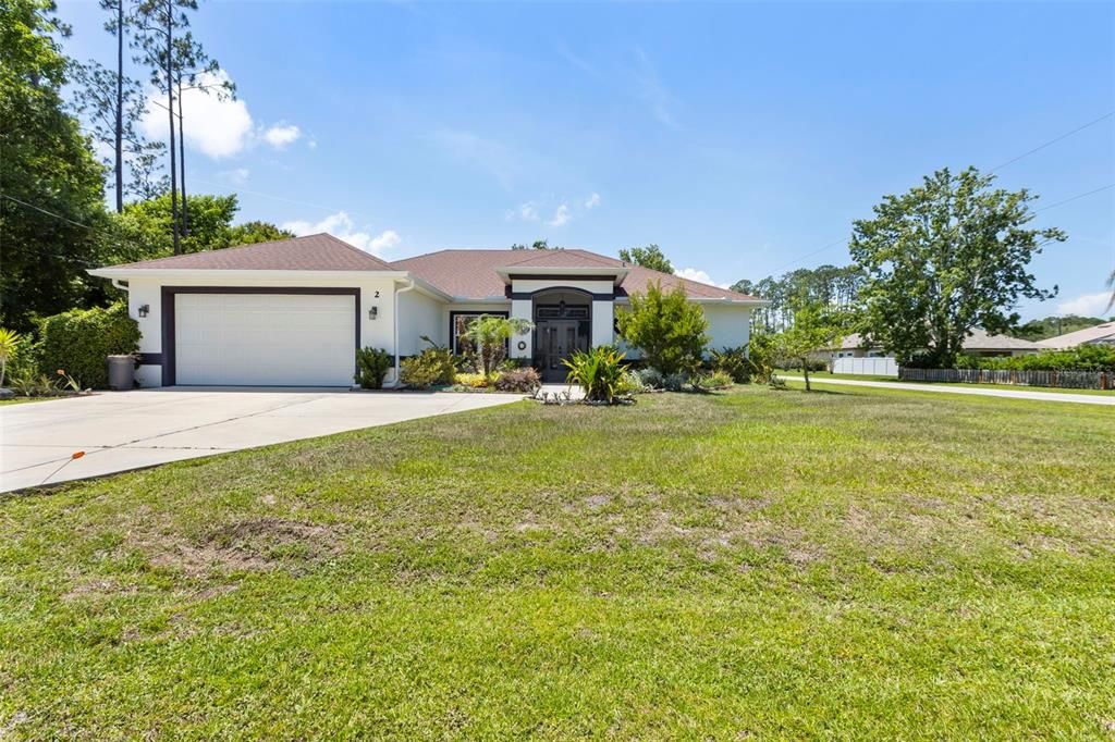 For Sale: $499,900 (3 beds, 2 baths, 1726 Square Feet)