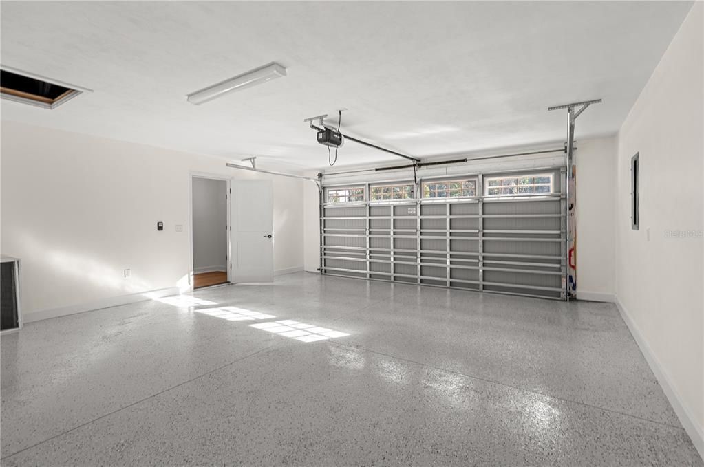 En Venta: $314,000 (3 camas, 2 baños, 1402 Pies cuadrados)