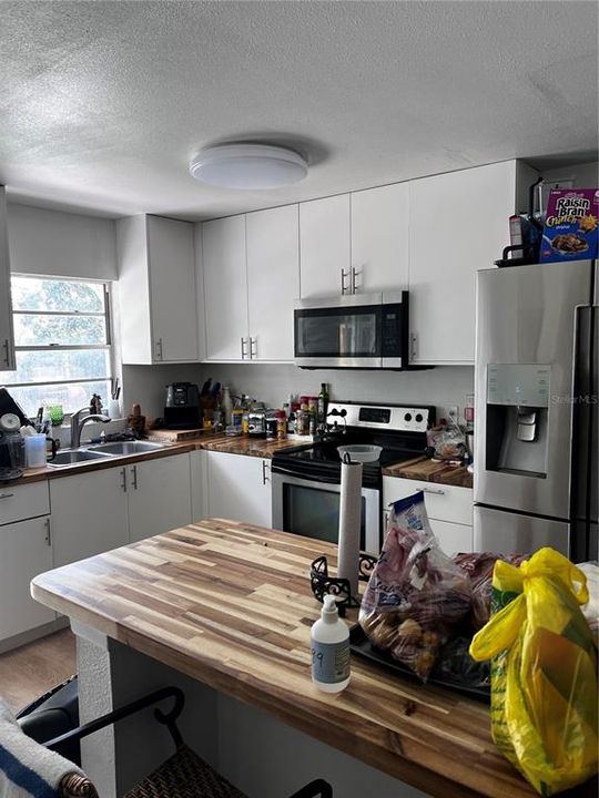 For Sale: $399,000 (4 beds, 2 baths, 1850 Square Feet)