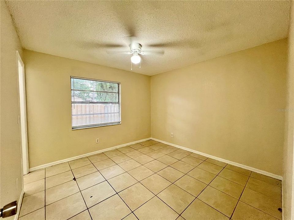 В аренду: $1,800 (3 спален, 2 ванн, 1088 Квадратных фут)