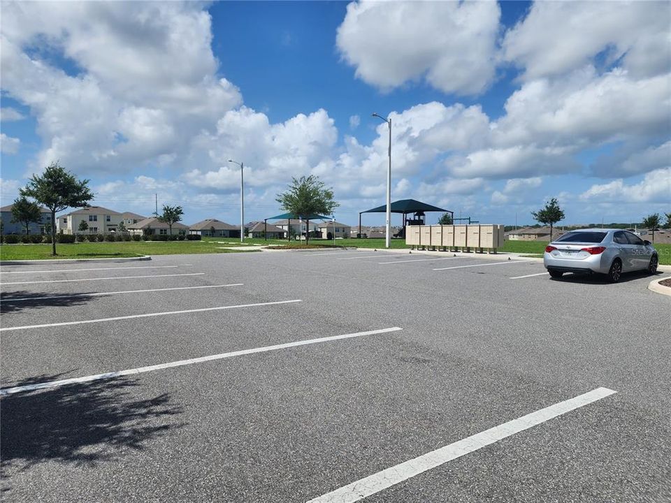 For Rent: $2,365 (4 beds, 2 baths, 1910 Square Feet)