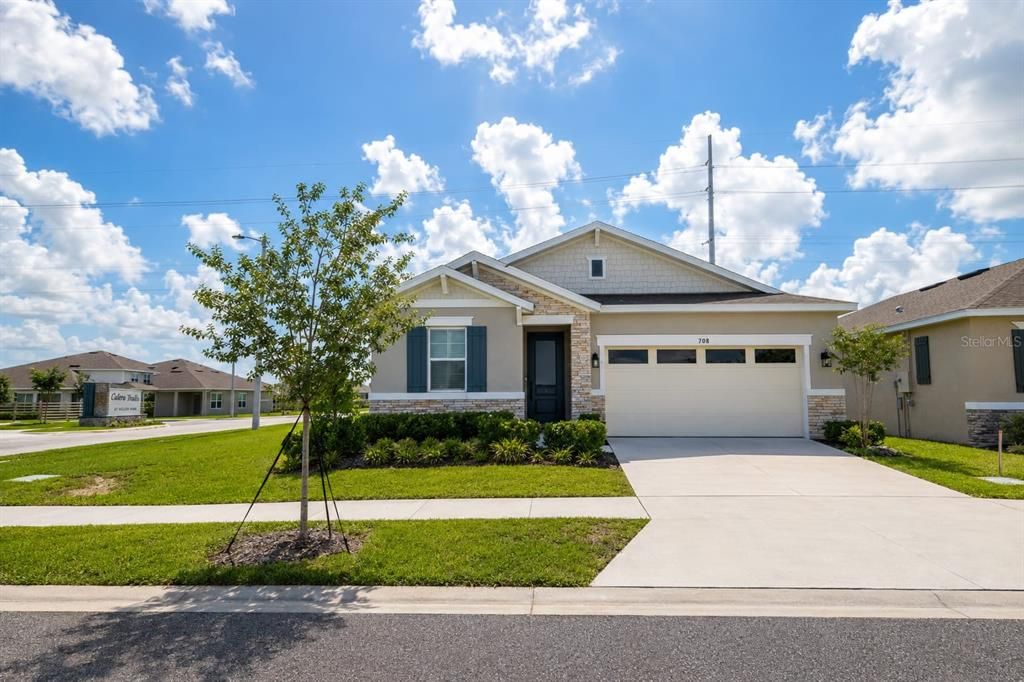 For Rent: $2,365 (4 beds, 2 baths, 1910 Square Feet)