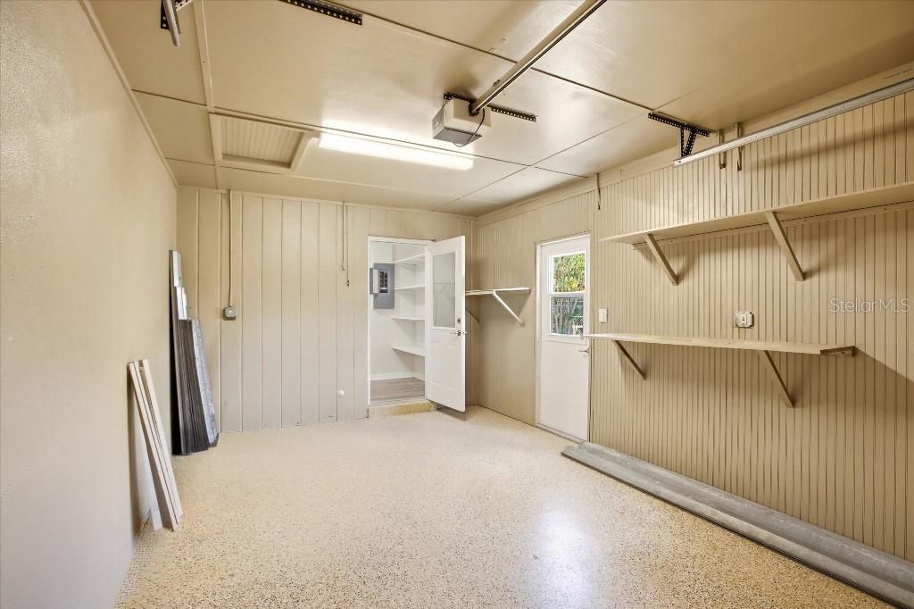 En Venta: $225,000 (2 camas, 1 baños, 910 Pies cuadrados)