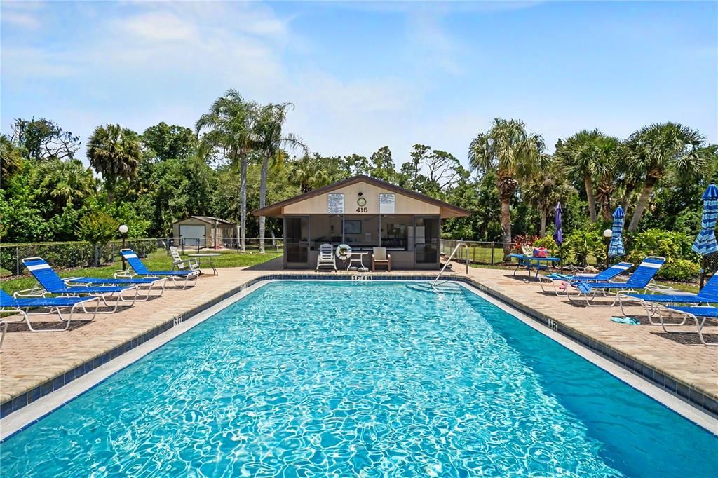 For Sale: $192,000 (2 beds, 2 baths, 1078 Square Feet)