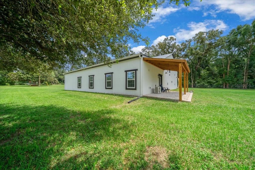 For Sale: $499,900 (3 beds, 2 baths, 2320 Square Feet)