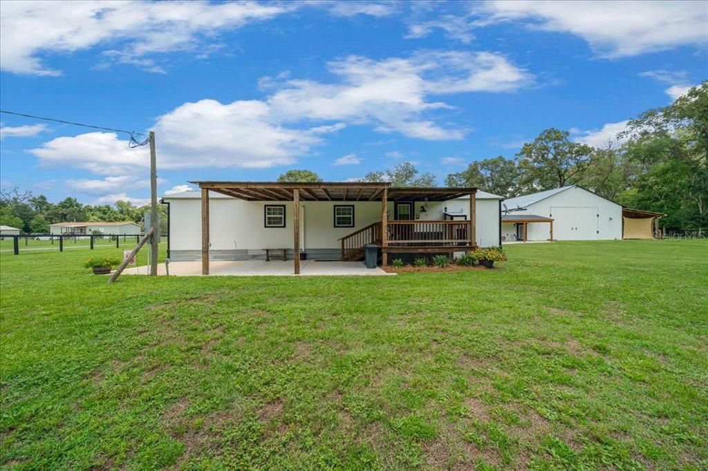For Sale: $499,900 (3 beds, 2 baths, 2320 Square Feet)