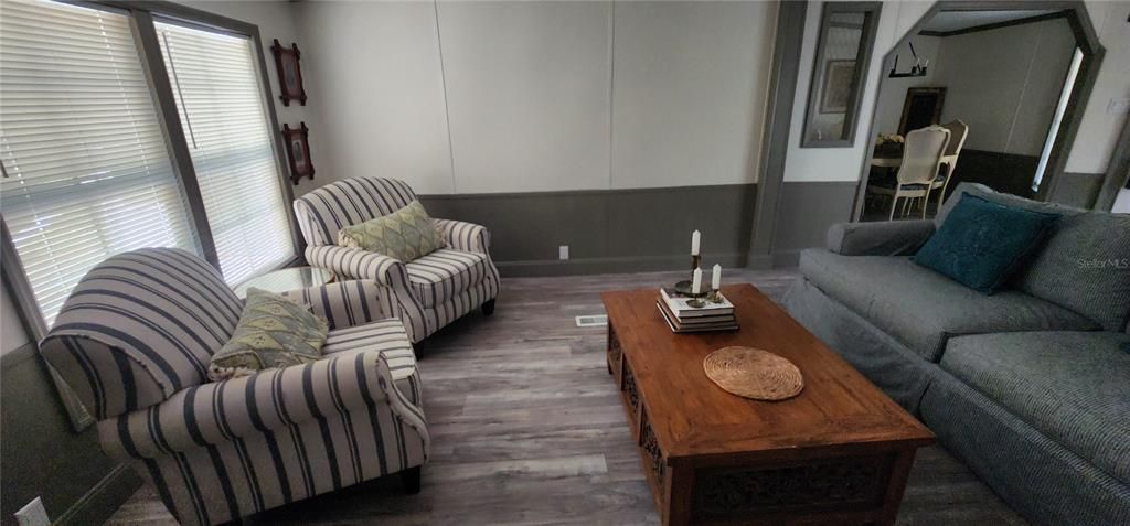For Sale: $220,000 (3 beds, 2 baths, 1240 Square Feet)