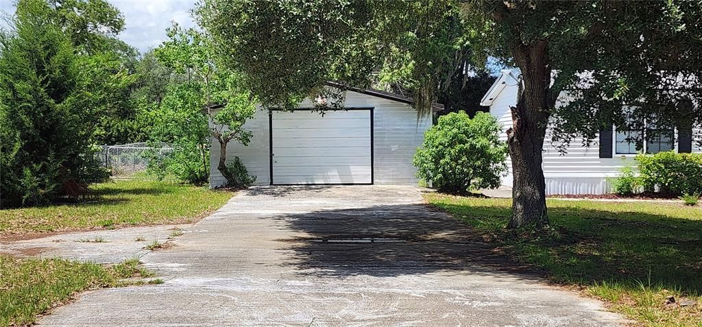 For Sale: $220,000 (3 beds, 2 baths, 1240 Square Feet)
