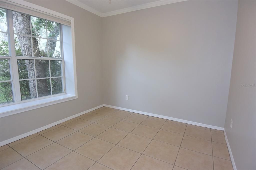 For Sale: $425,000 (3 beds, 2 baths, 1724 Square Feet)