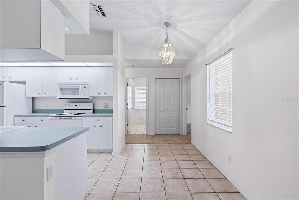 For Sale: $355,000 (3 beds, 2 baths, 1321 Square Feet)