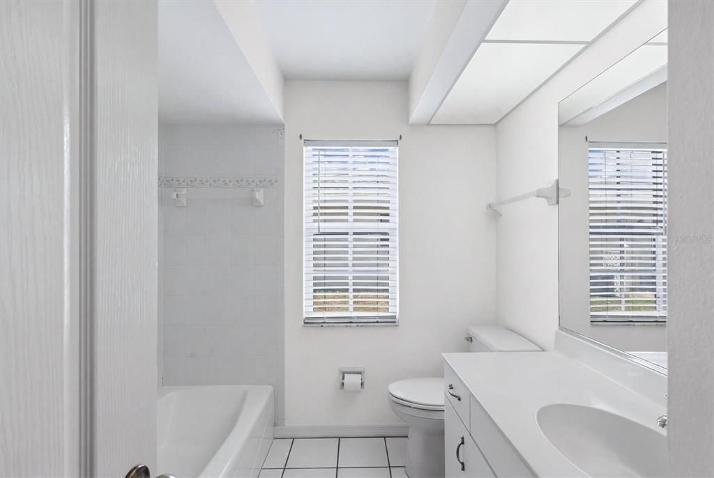 For Sale: $355,000 (3 beds, 2 baths, 1321 Square Feet)