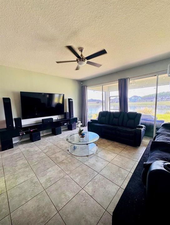 For Sale: $685,000 (5 beds, 4 baths, 3221 Square Feet)