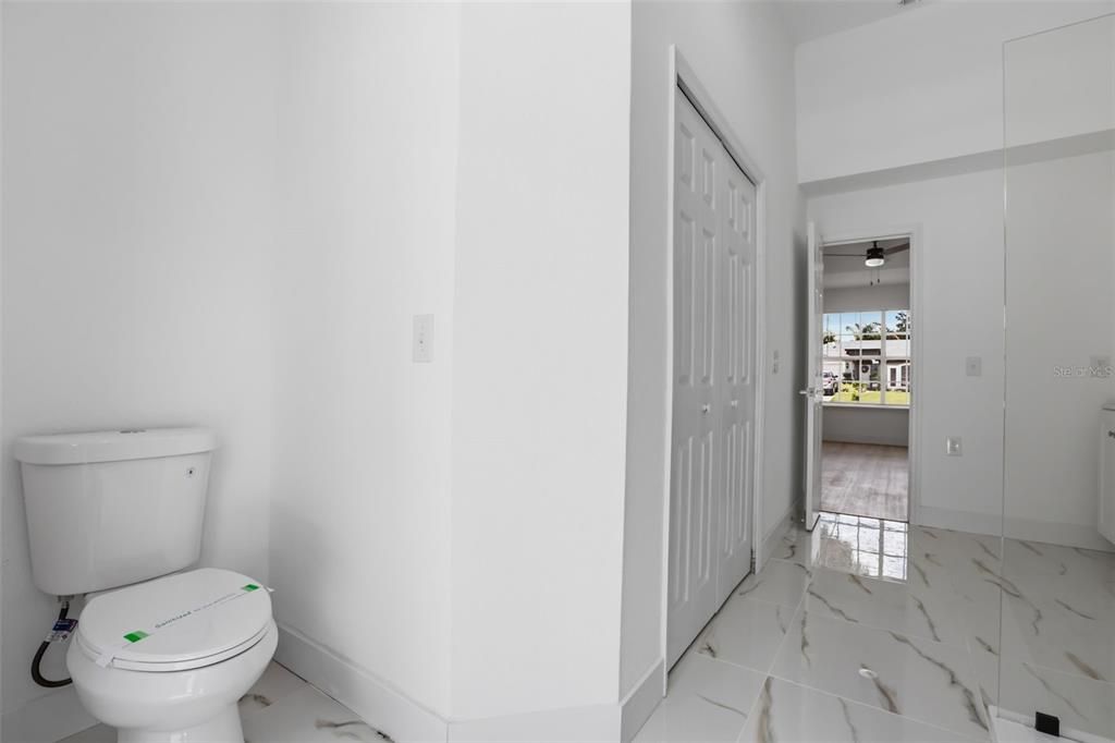 For Sale: $355,900 (3 beds, 2 baths, 1758 Square Feet)