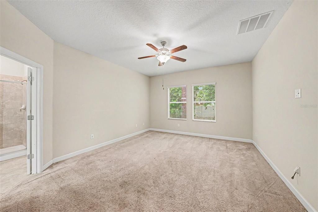 For Sale: $464,900 (4 beds, 2 baths, 3483 Square Feet)