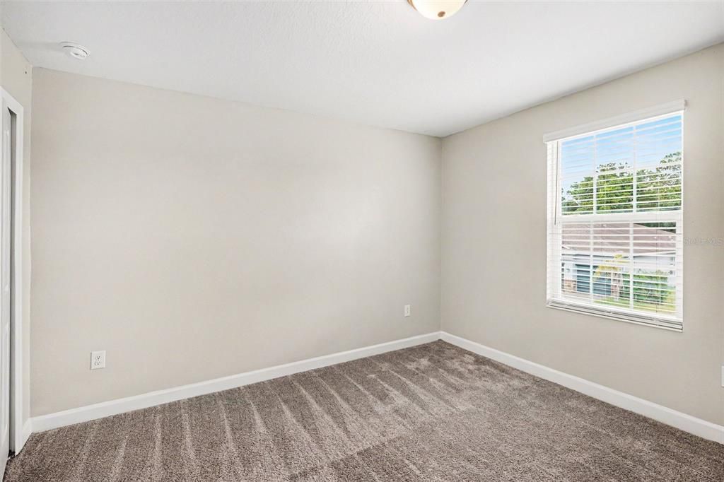 For Sale: $409,900 (4 beds, 2 baths, 2640 Square Feet)