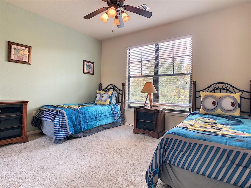 For Rent: $1,795 (4 beds, 3 baths, 1437 Square Feet)