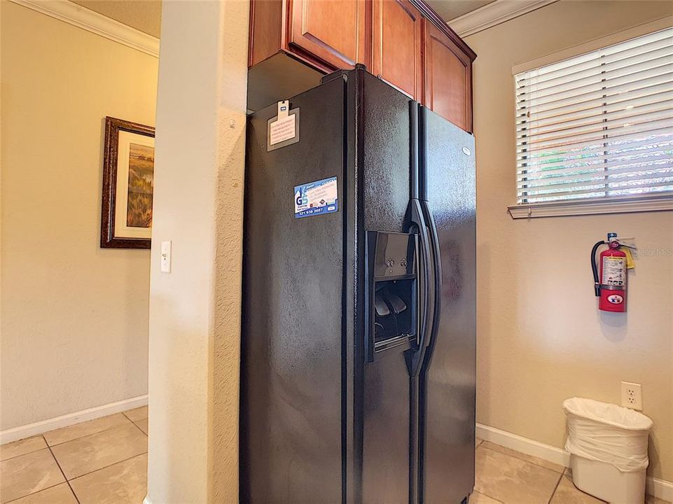 For Rent: $1,795 (4 beds, 3 baths, 1437 Square Feet)