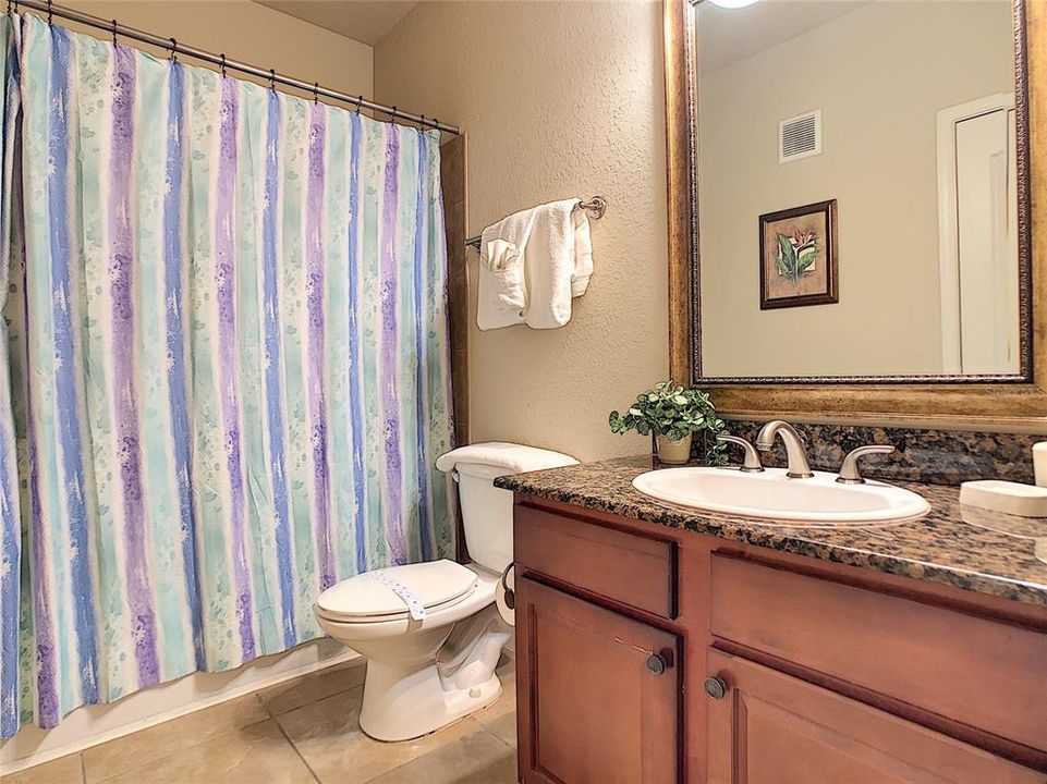 For Rent: $1,795 (4 beds, 3 baths, 1437 Square Feet)