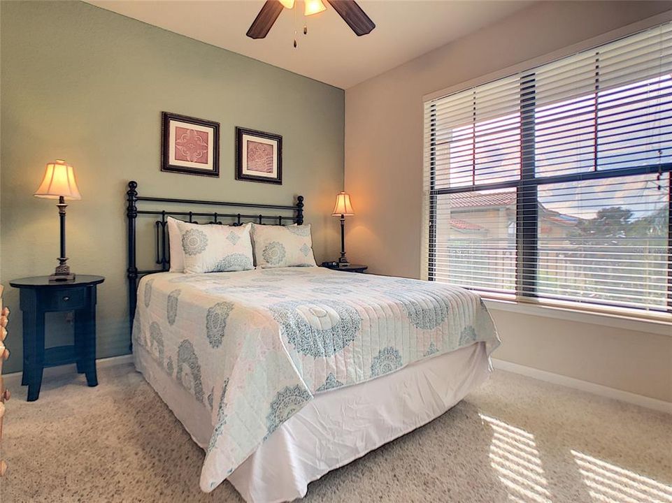 For Rent: $1,795 (4 beds, 3 baths, 1437 Square Feet)