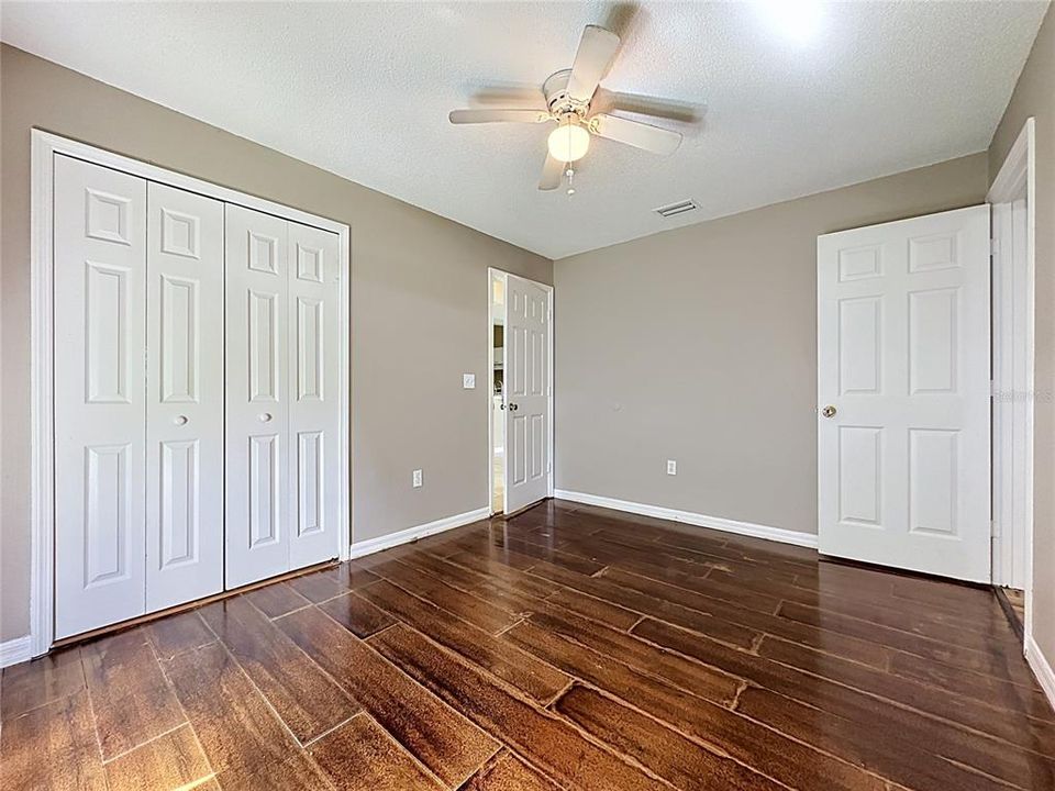 For Sale: $320,000 (4 beds, 2 baths, 1776 Square Feet)