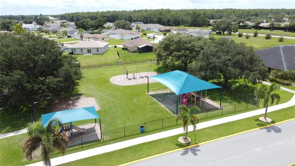 For Sale: $320,000 (4 beds, 2 baths, 1776 Square Feet)