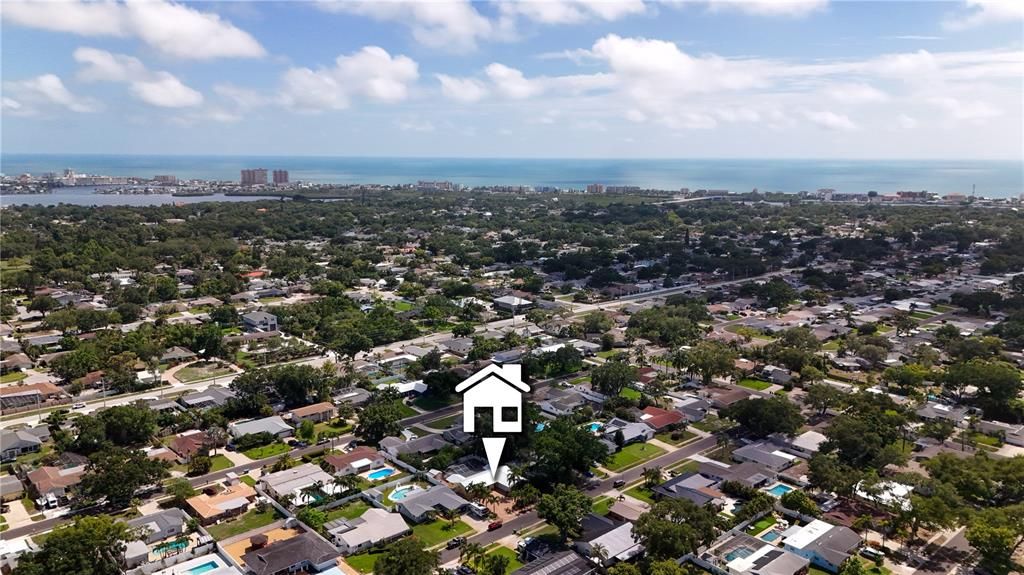 For Sale: $749,000 (3 beds, 2 baths, 1703 Square Feet)