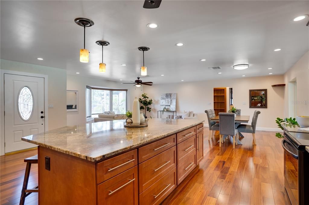 For Sale: $749,000 (3 beds, 2 baths, 1703 Square Feet)