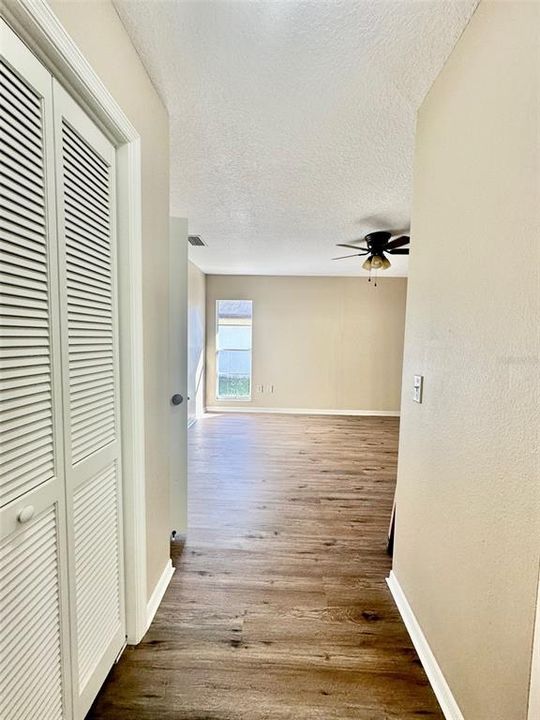 En Venta: $225,000 (3 camas, 2 baños, 1373 Pies cuadrados)