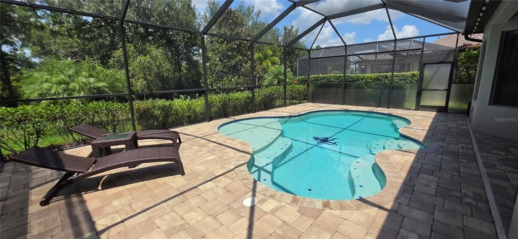 En Venta: $969,900 (2 camas, 3 baños, 2703 Pies cuadrados)