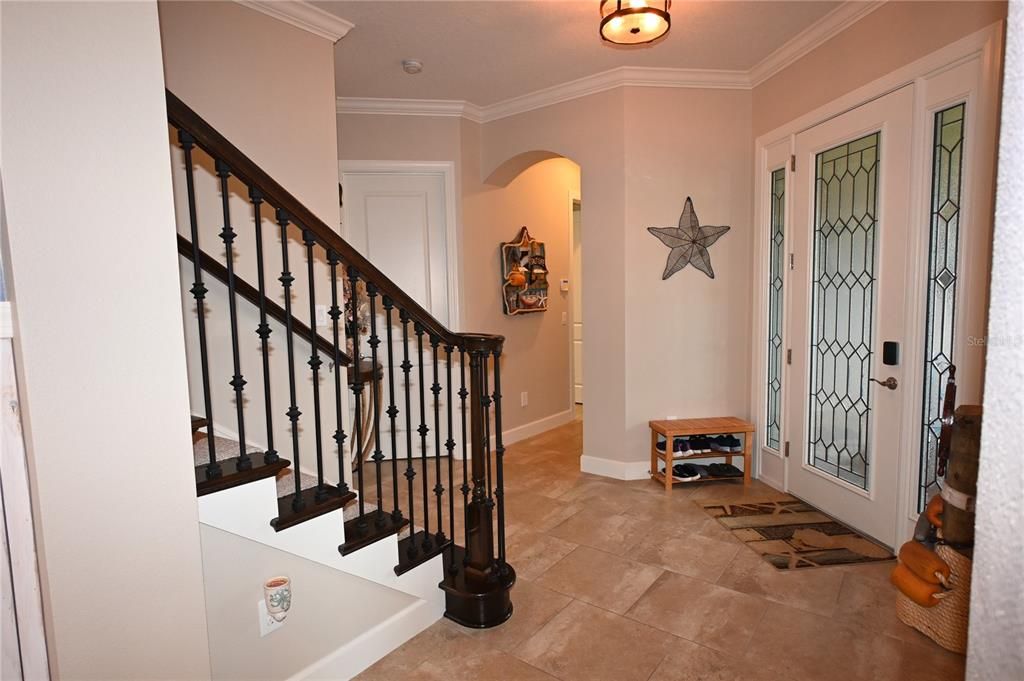 En Venta: $969,900 (2 camas, 3 baños, 2703 Pies cuadrados)