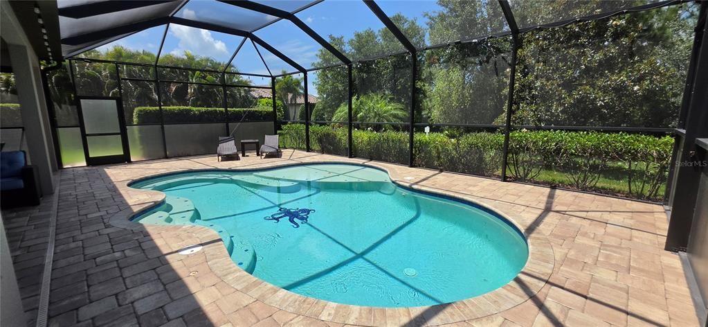 En Venta: $969,900 (2 camas, 3 baños, 2703 Pies cuadrados)