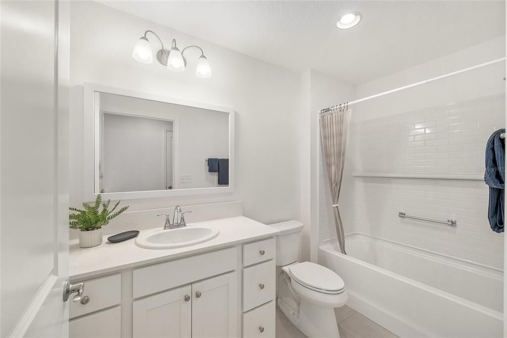 For Sale: $369,900 (3 beds, 2 baths, 1505 Square Feet)