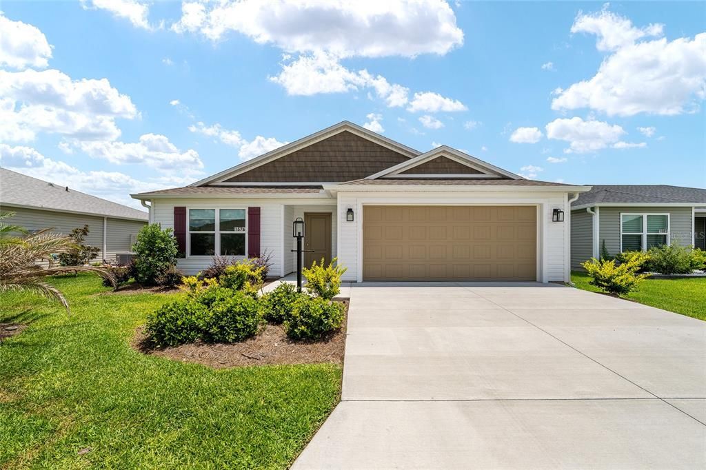 For Sale: $369,900 (3 beds, 2 baths, 1505 Square Feet)