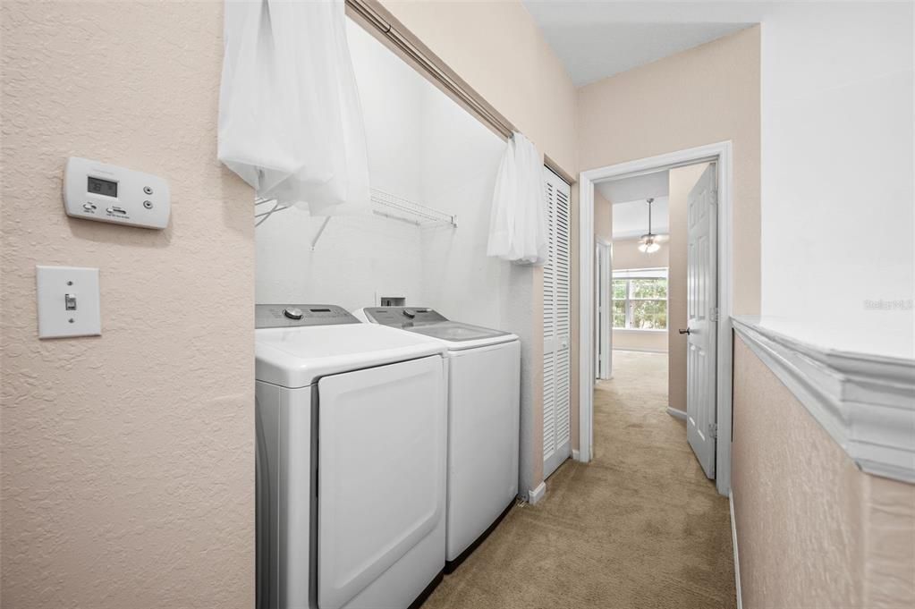 For Sale: $199,000 (2 beds, 2 baths, 1275 Square Feet)