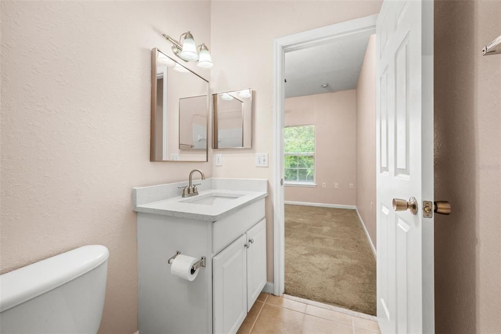 For Sale: $199,000 (2 beds, 2 baths, 1275 Square Feet)