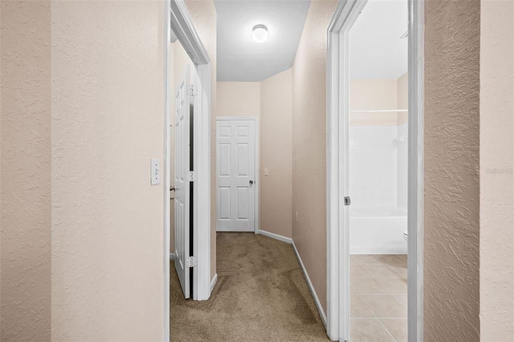 For Sale: $199,000 (2 beds, 2 baths, 1275 Square Feet)