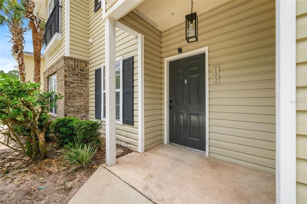 For Sale: $199,000 (2 beds, 2 baths, 1275 Square Feet)