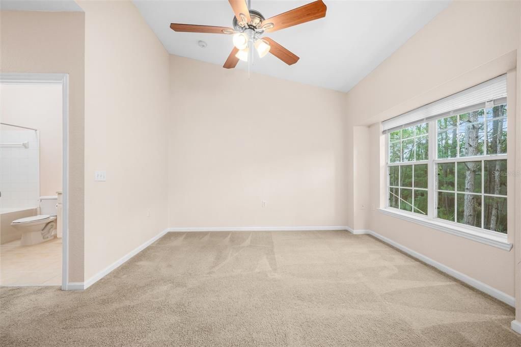 For Sale: $199,000 (2 beds, 2 baths, 1275 Square Feet)
