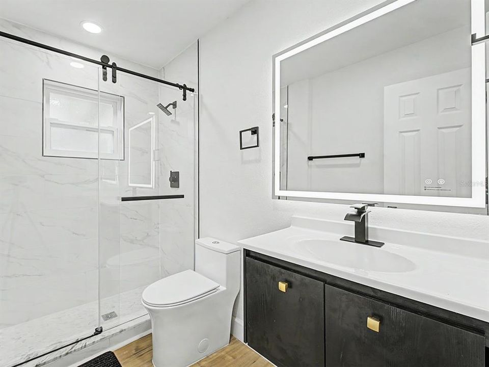 Active With Contract: $419,900 (3 beds, 2 baths, 1197 Square Feet)